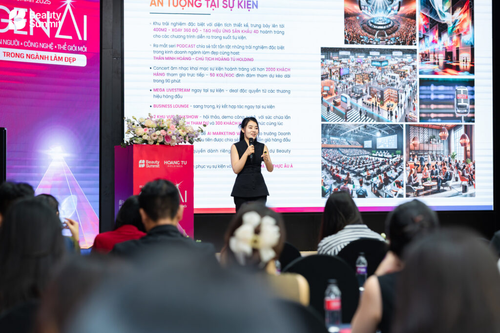 Bà Phạm Vân Anh - Giám đốc Dự án Beauty Summit 2025 chia sẻ tại sự kiện Bà Phạm Vân Anh - Giám đốc Dự án Beauty Summit 2025 chia sẻ tại sự kiện