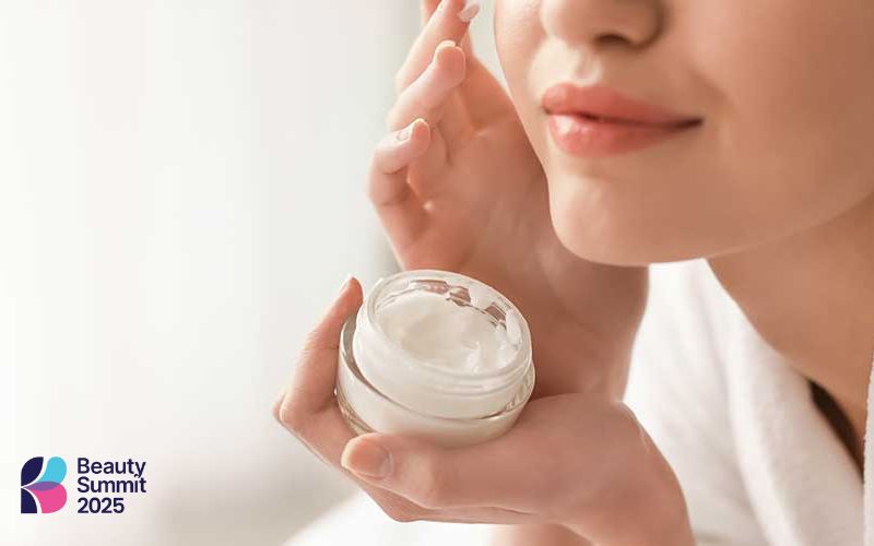 Mỹ phẩm tự nhiên và hữu cơ đều an toàn và lành tính cho da Mỹ phẩm tự nhiên và hữu cơ đều an toàn và lành tính cho da