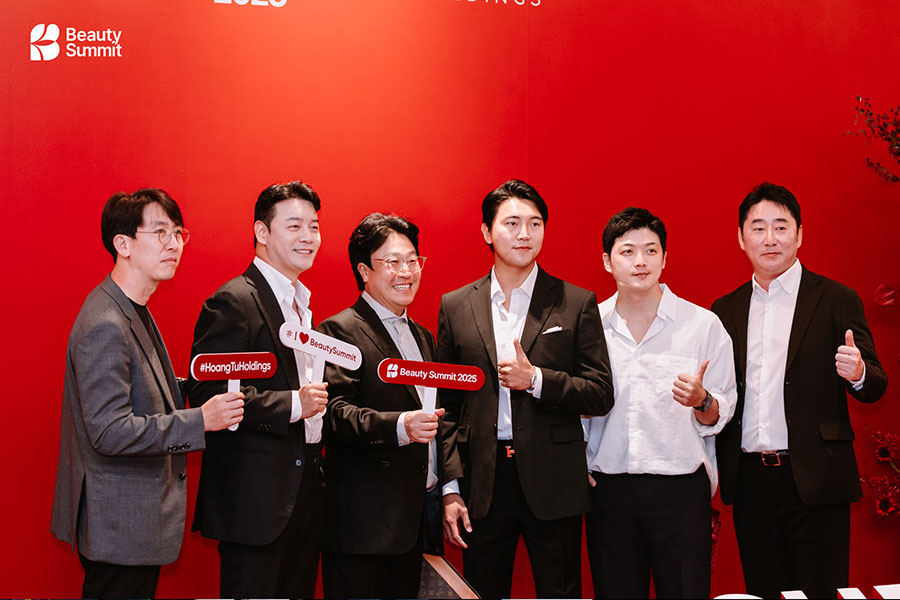 “Summit of Beauty” – đêm gala đặc biệt của Beauty Summit 2025 “Summit of Beauty” – đêm gala đặc biệt của Beauty Summit 2025