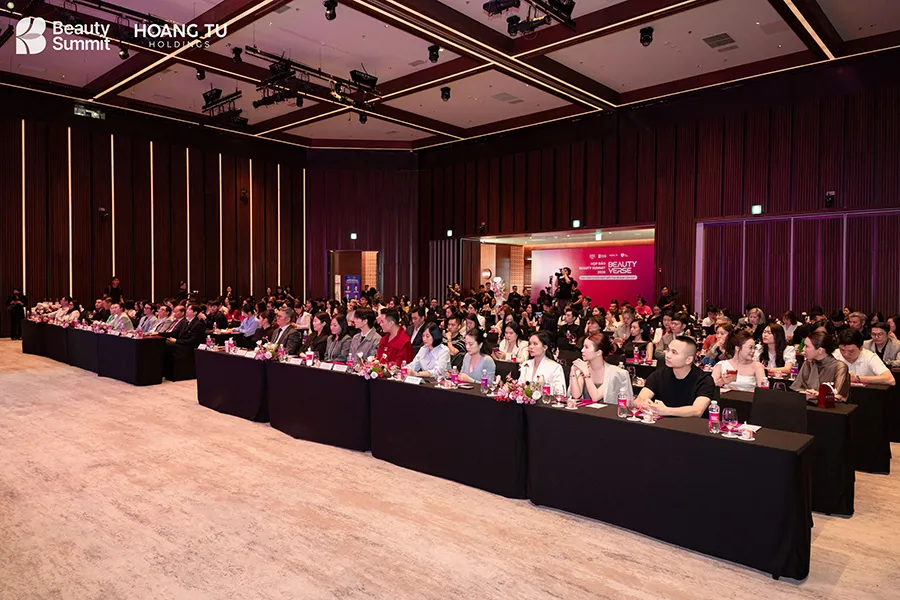 beauty summit 2633