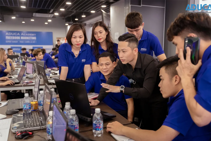 Hoạt động doanh nghiệp Nguyễn Đức Aduca 2