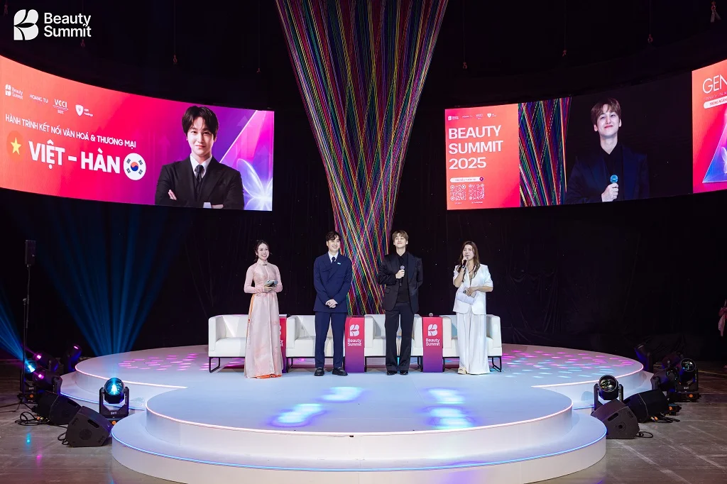 Kim bum tại beauty summit 2025