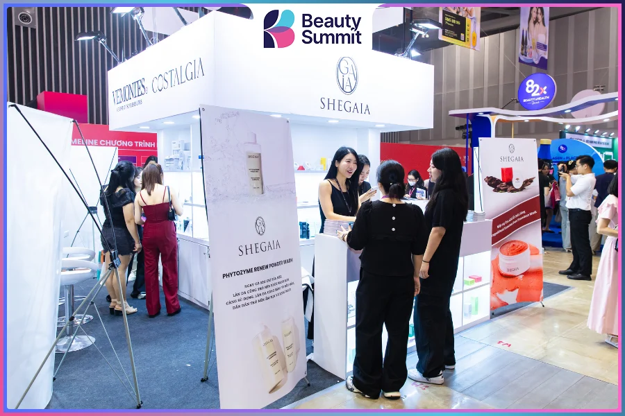 Khi n&agrave;o founder n&ecirc;n trực tiếp đứng booth?