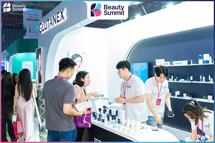 Tại sao khách thường nhớ người tư vấn hơn là nhớ sản phẩm? 10 Tai sao khach thuong nho nguoi tu van hon la nho san pham 3