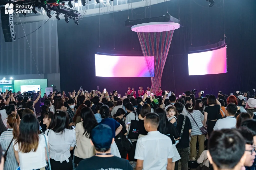 Check-in và khai mạc Beauty Summit 2025 — ảnh 10