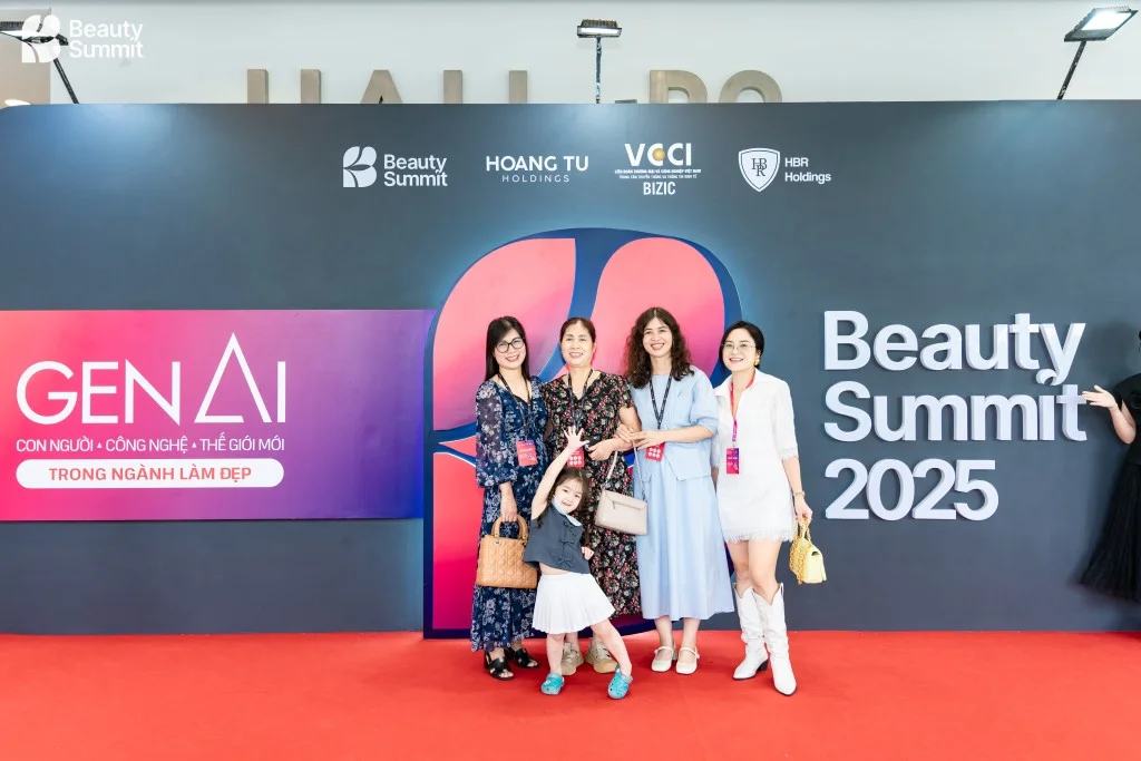 Check-in và khai mạc Beauty Summit 2025 — ảnh 16
