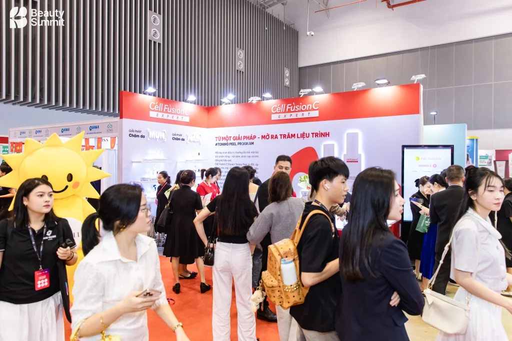 Không khí gian hàng tại Beauty Summit 2025 — ảnh 2