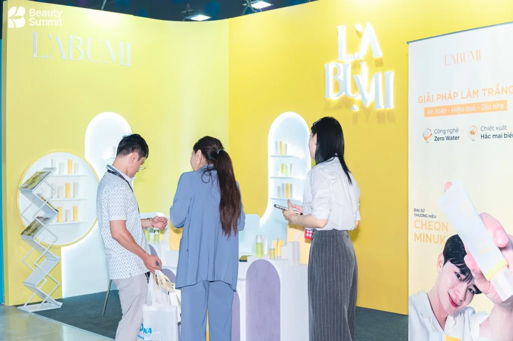 Không khí gian hàng tại Beauty Summit 2025 — ảnh 34
