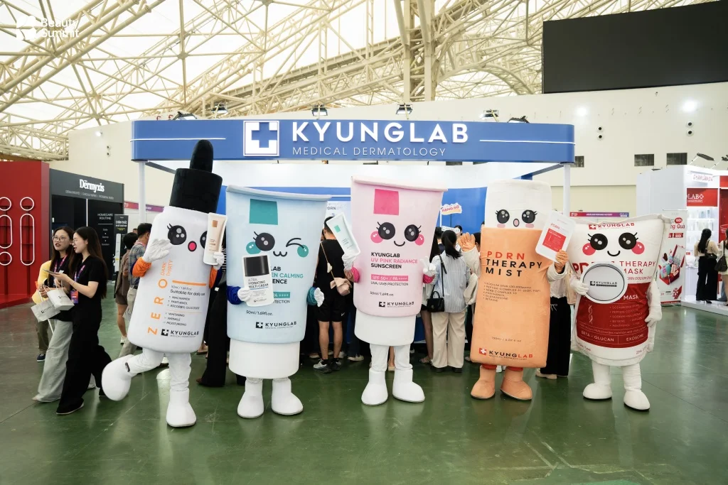 Không khí gian hàng tại Beauty Summit 2026 — ảnh 8