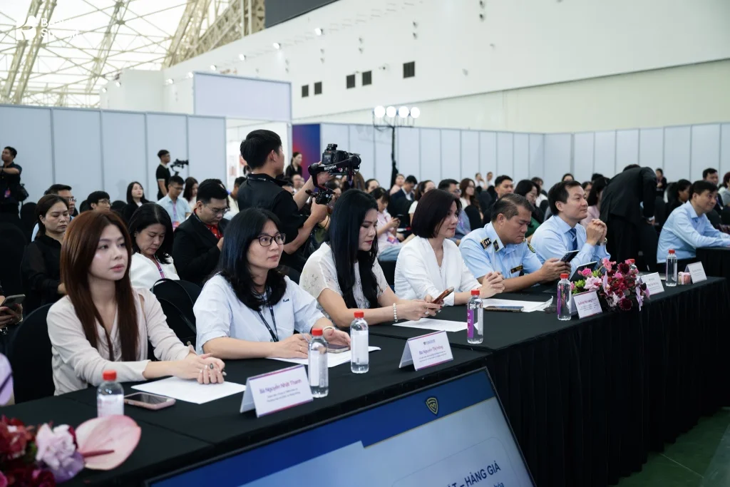 Hội thảo và talkshow tại Beauty Summit 2026 — ảnh 16