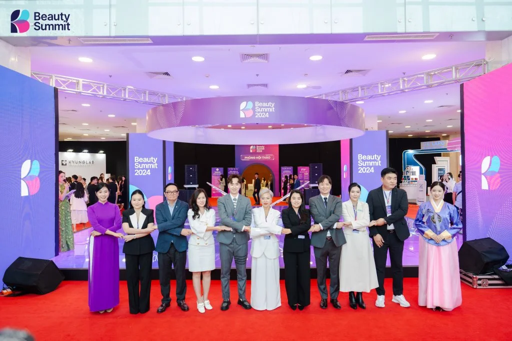 Check-in và khai mạc Beauty Summit 2024 — ảnh 17