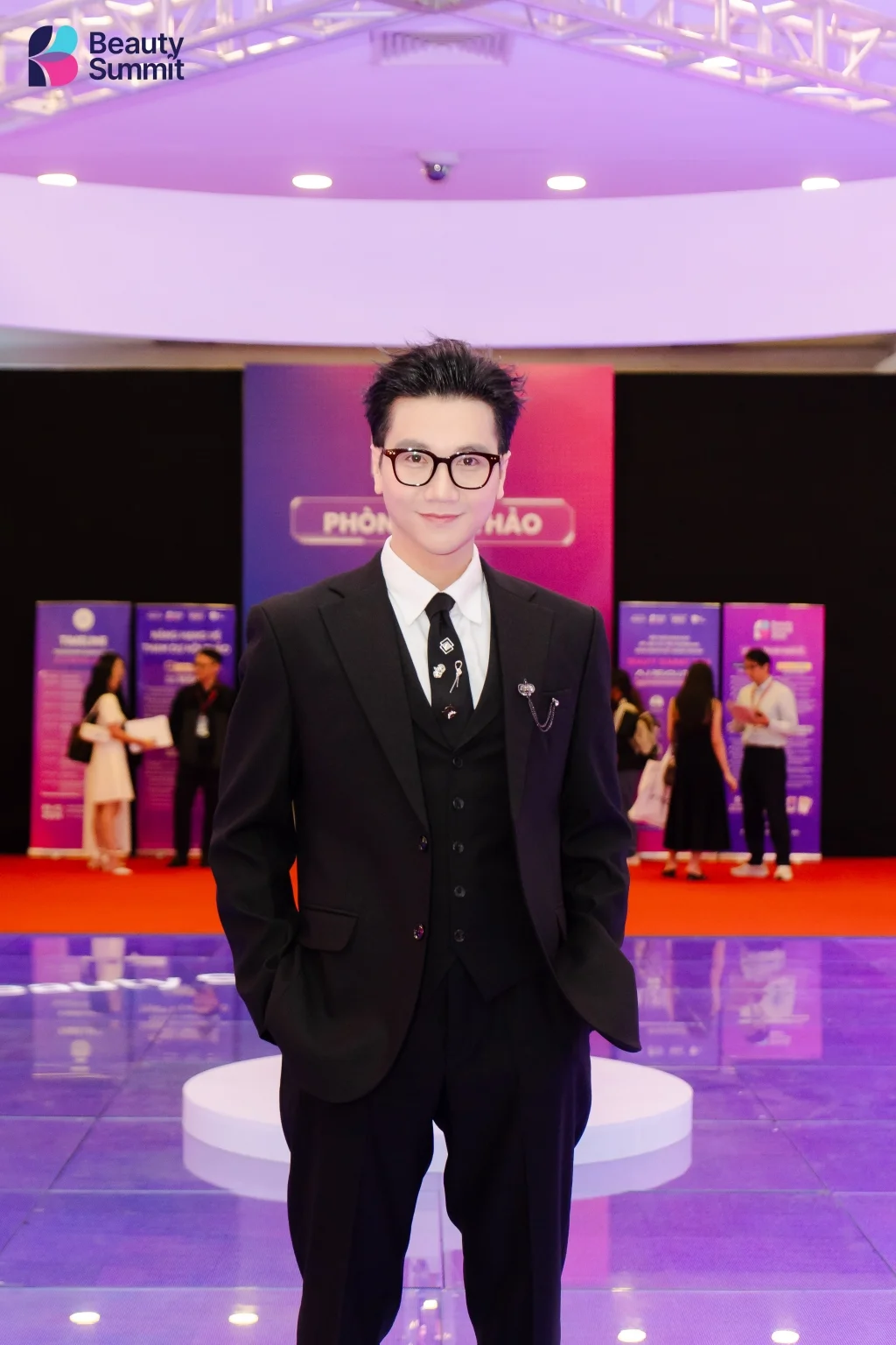 Nhóm KOL, KOC, Beauty Blogger 9 Khoảnh khắc thảm đỏ & sân khấu Beauty Summit - Hình 14