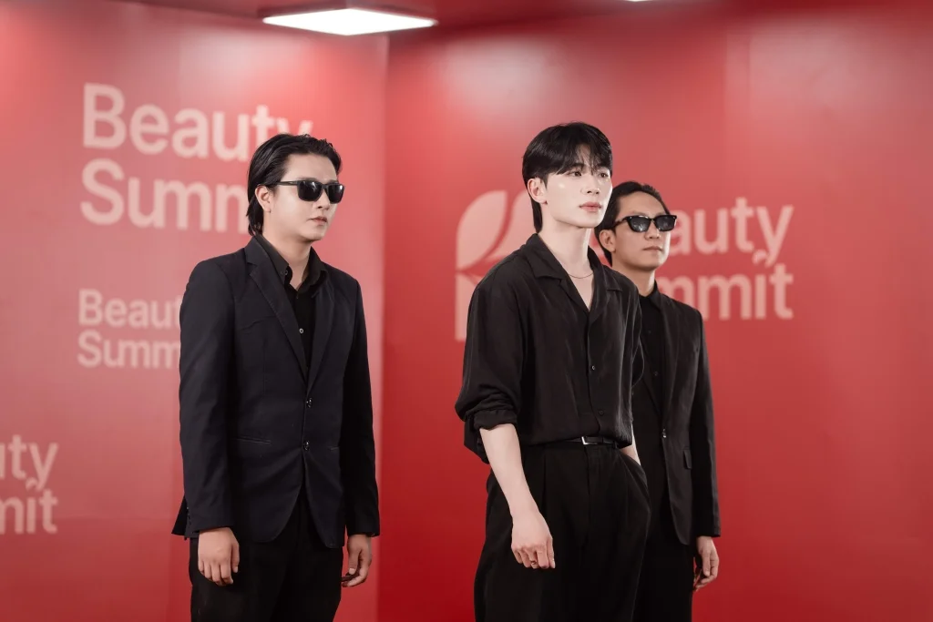 Nhóm KOL, KOC, Beauty Blogger 23 Khoảnh khắc thảm đỏ & sân khấu Beauty Summit - Hình 28