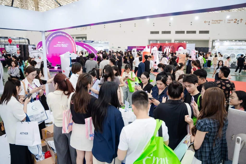 Nhóm thương hiệu, nhà sản xuất 28 Hình ảnh Beauty Summit 23