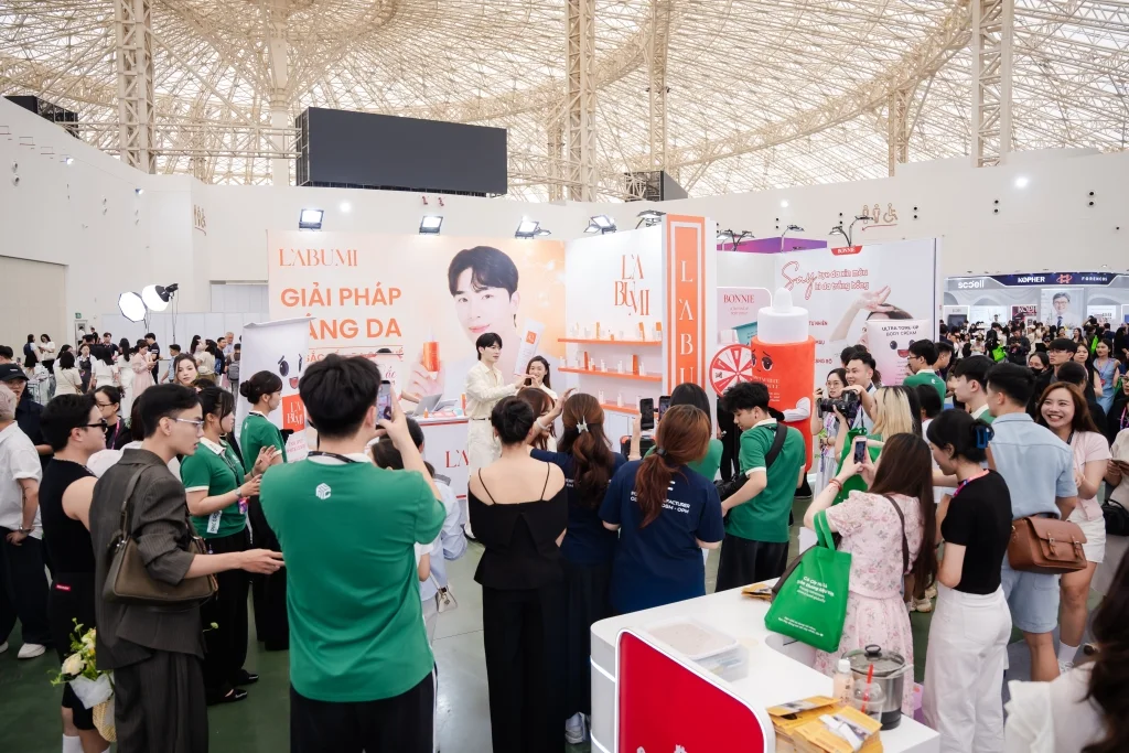 Nhóm thương hiệu, nhà sản xuất 39 Hình ảnh Beauty Summit 34