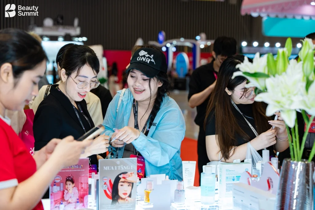 Nhóm người yêu thích làm đẹp 6 Khoảnh khắc lễ hội làm đẹp Beauty Summit - Hình 3