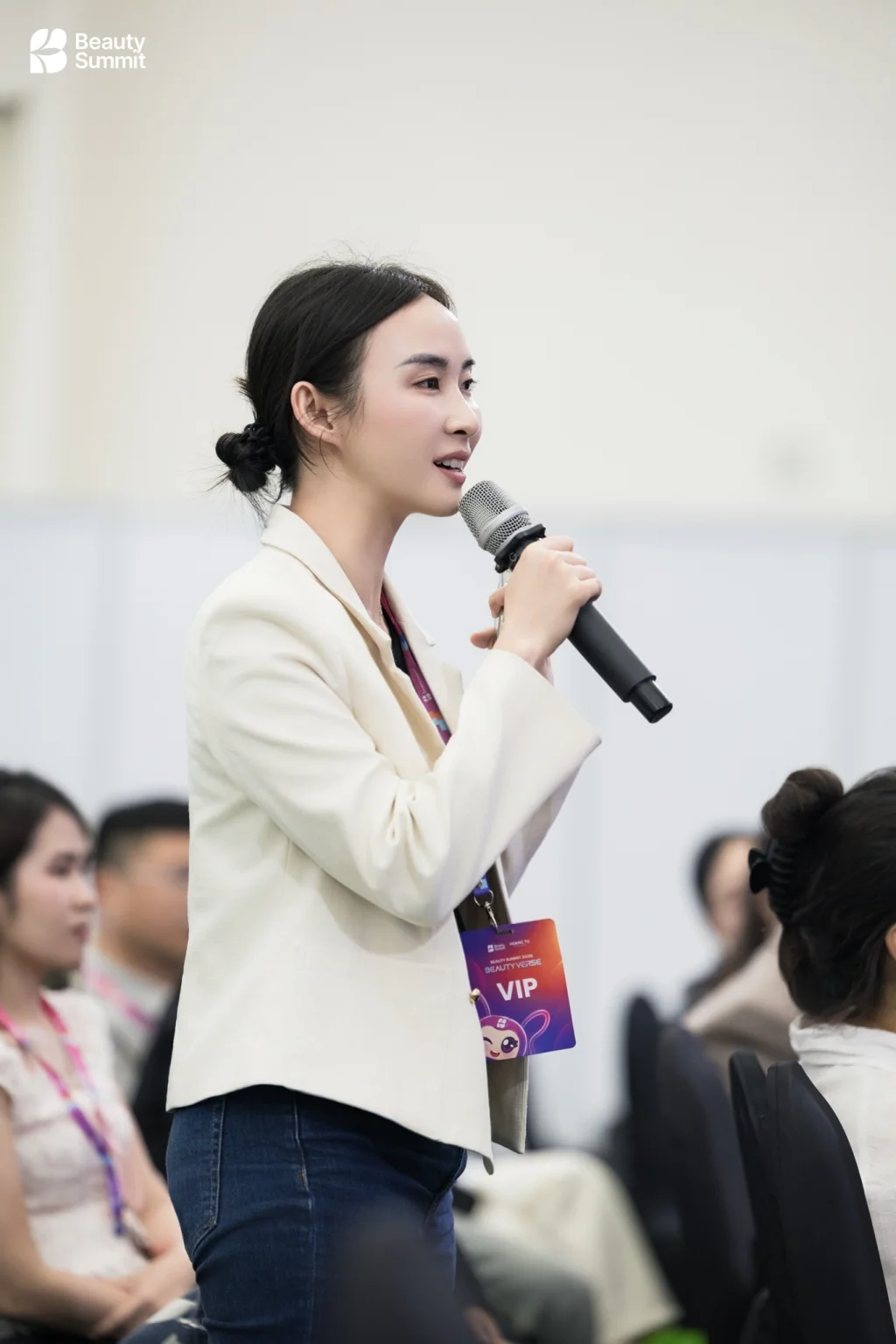 Không gian giao lưu học thuật và kết nối đối tác y khoa 5 sao