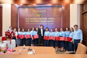 Beauty Summit thăm và chúc mừng 20/10 tại Cục Quản lý và Phát triển thị trường trong nước – Bộ Công Thương