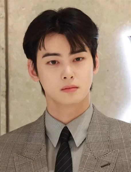 Cha Eun Woo